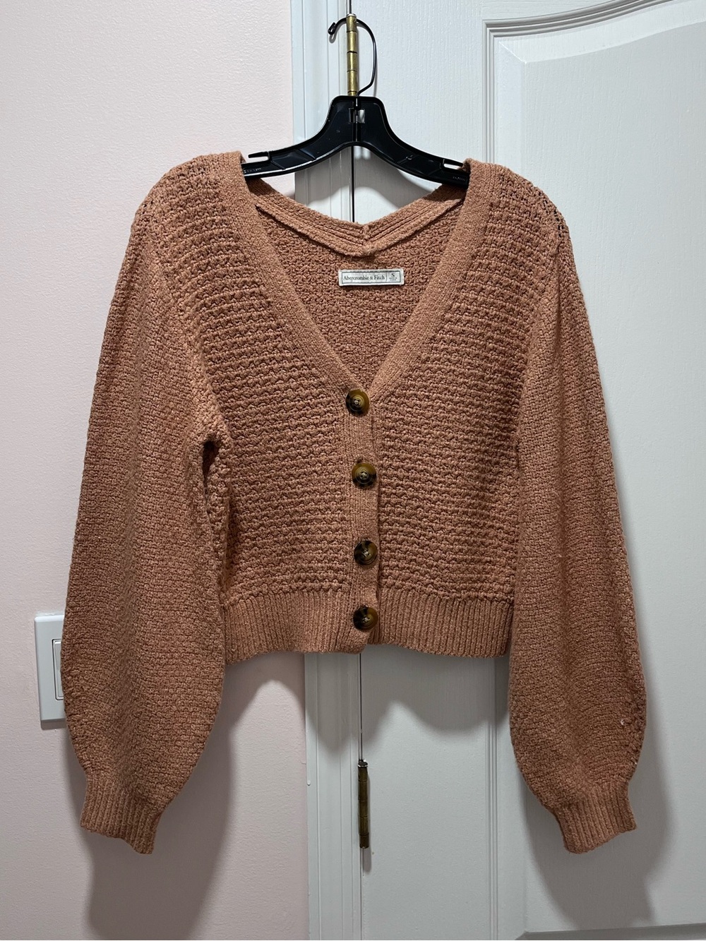 Abercrombie & Fitch Balloon-Sleeve Knit Cardigan